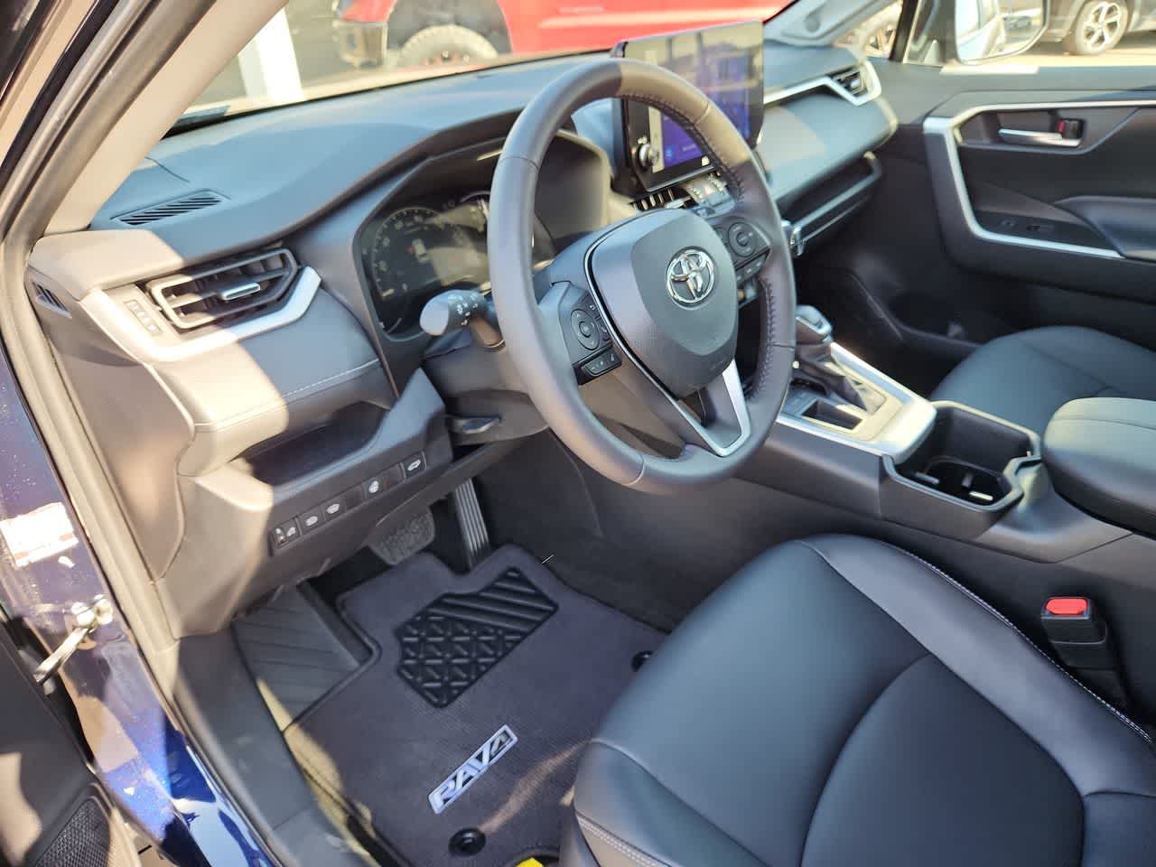 Thumbnail: 2023 Toyota RAV4 - 10