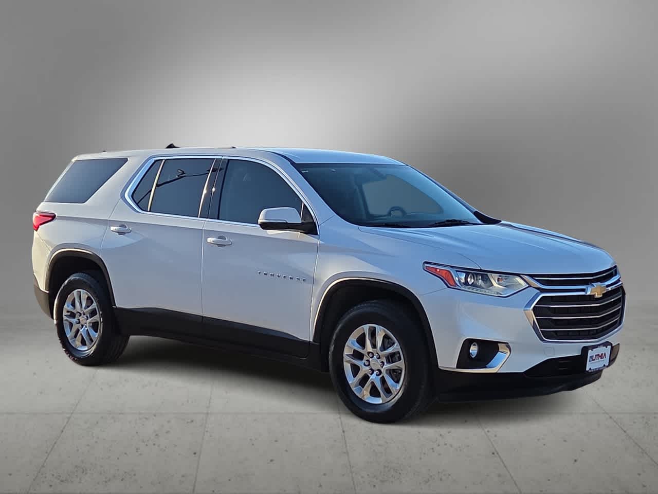 Thumbnail: 2021 Chevrolet Traverse - 2