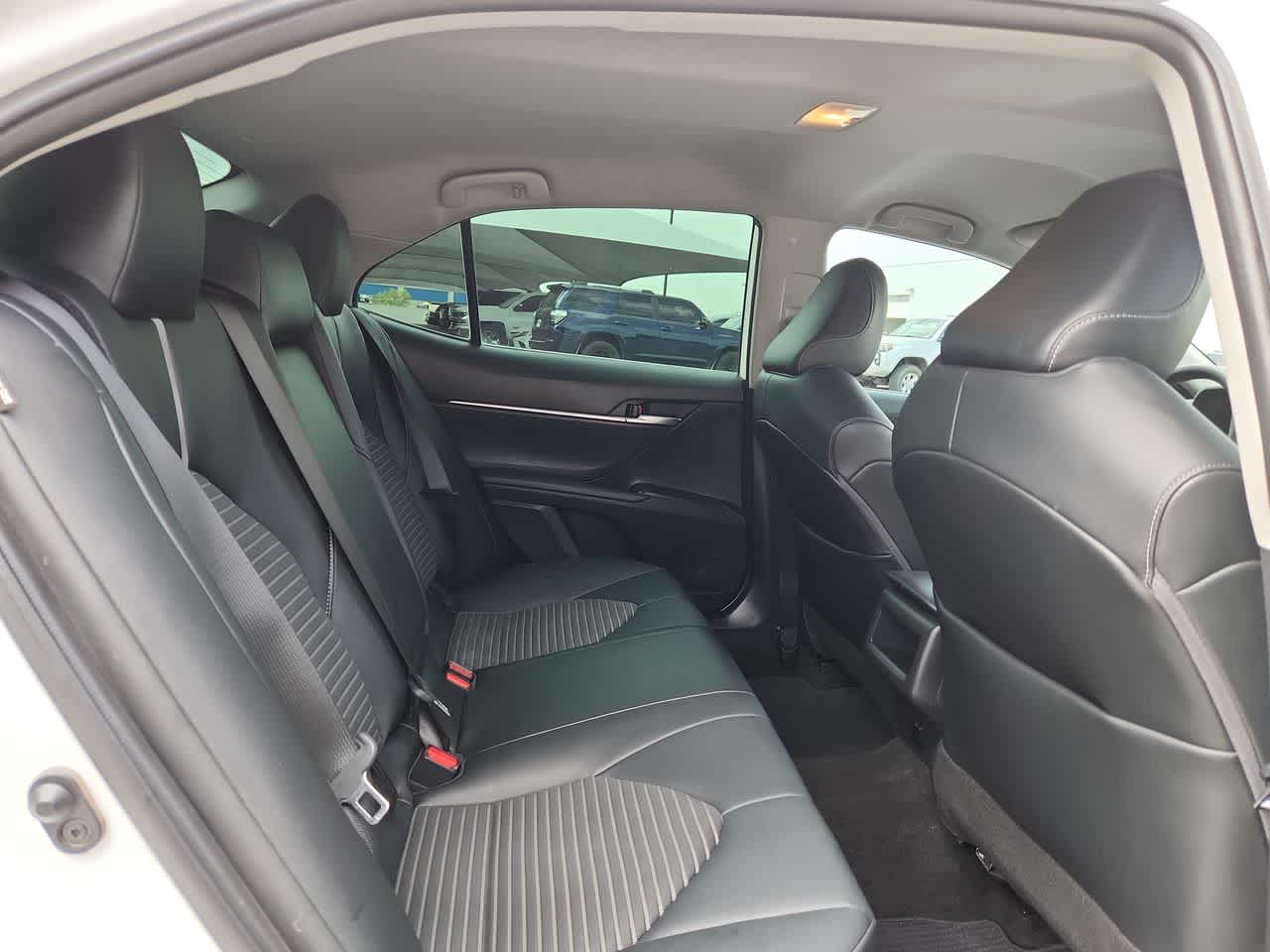 2022 Toyota Camry SE 17