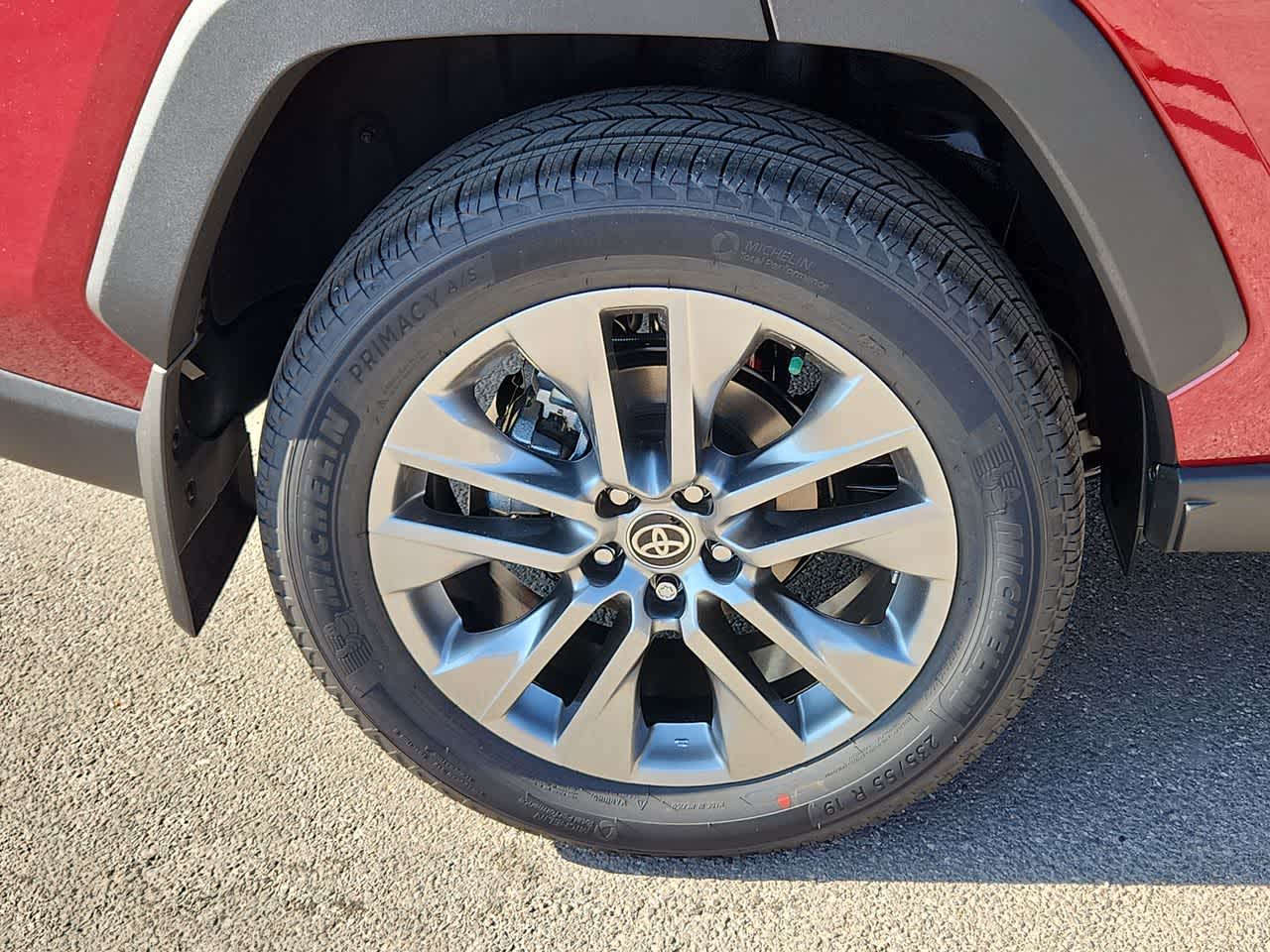 Thumbnail: 2025 Toyota RAV4 - 12