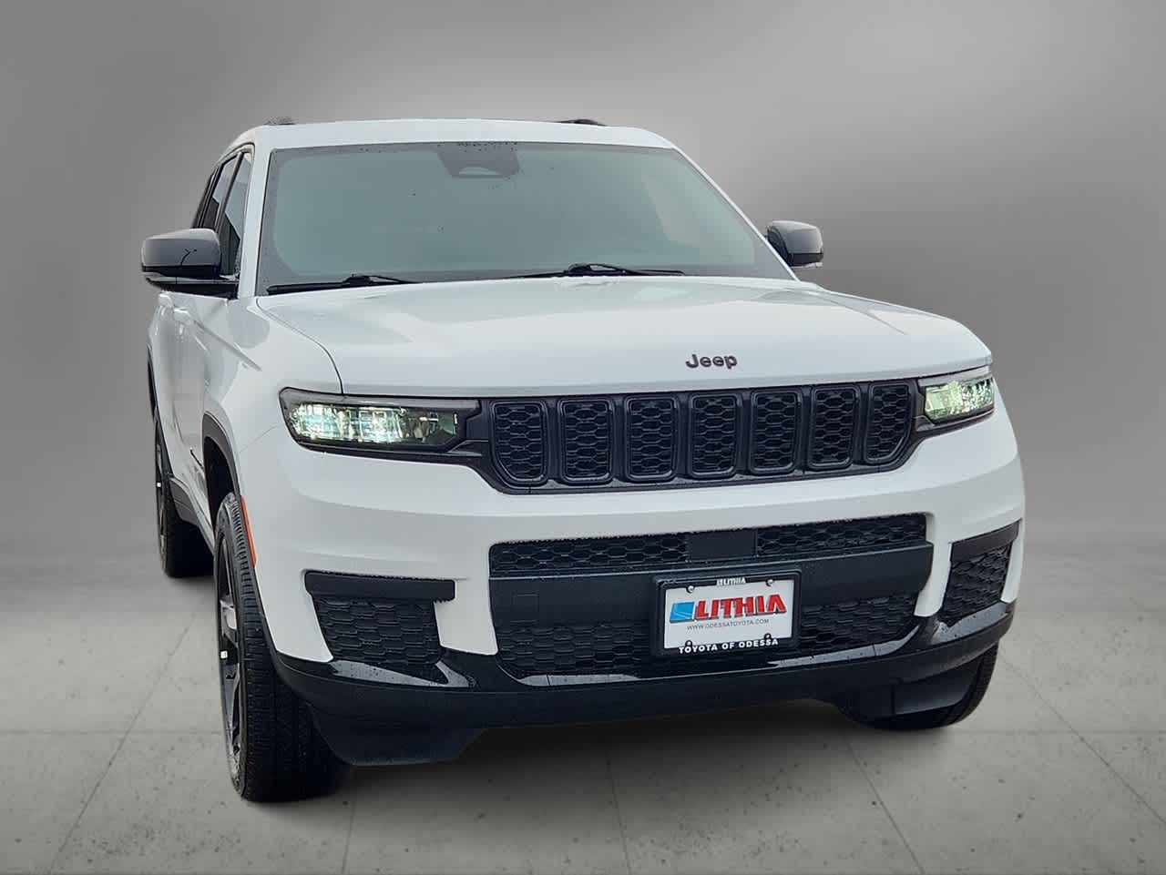 Thumbnail: 2025 Jeep Grand Cherokee L - 4