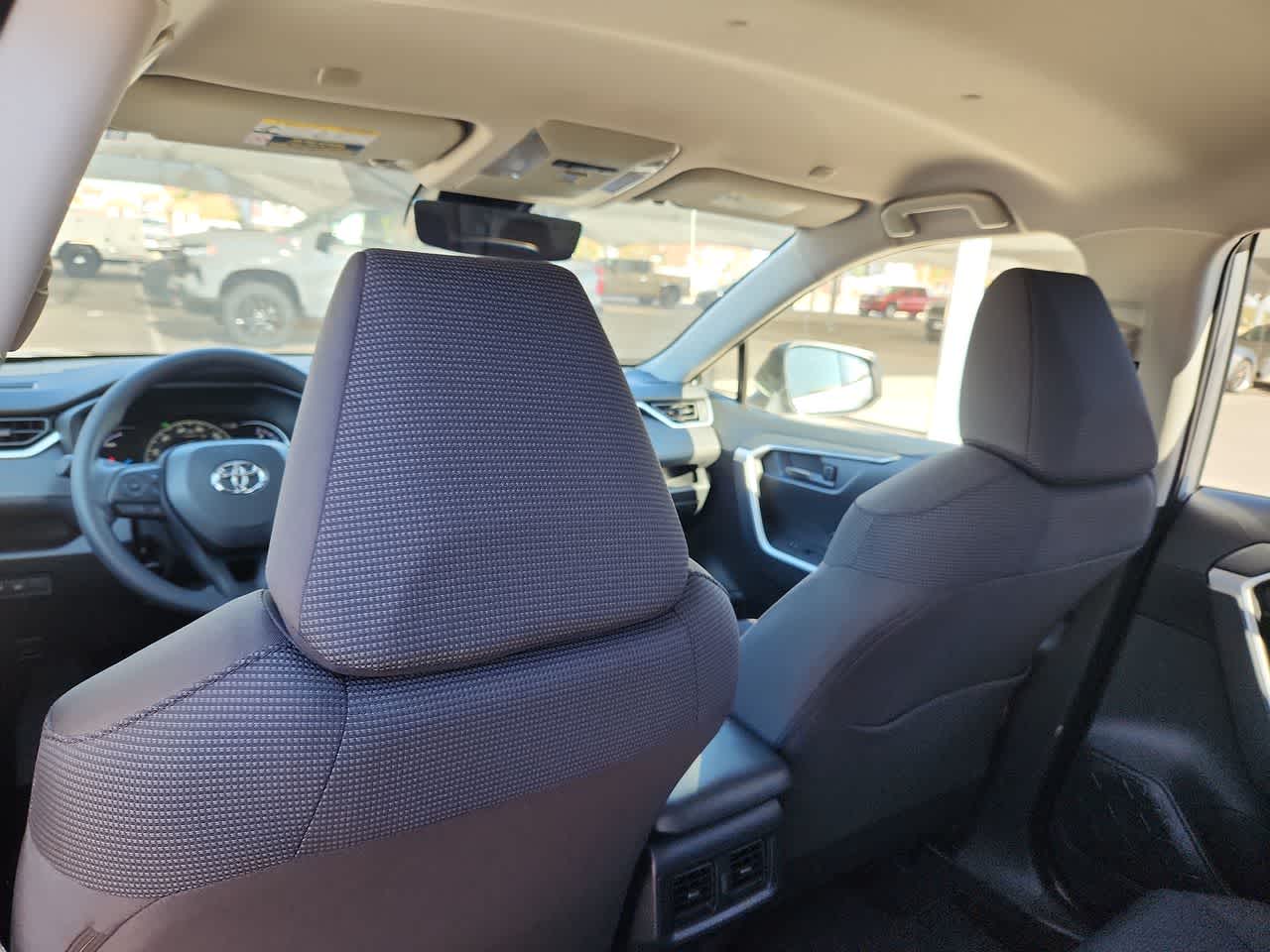 Thumbnail: 2025 Toyota RAV4 - 16