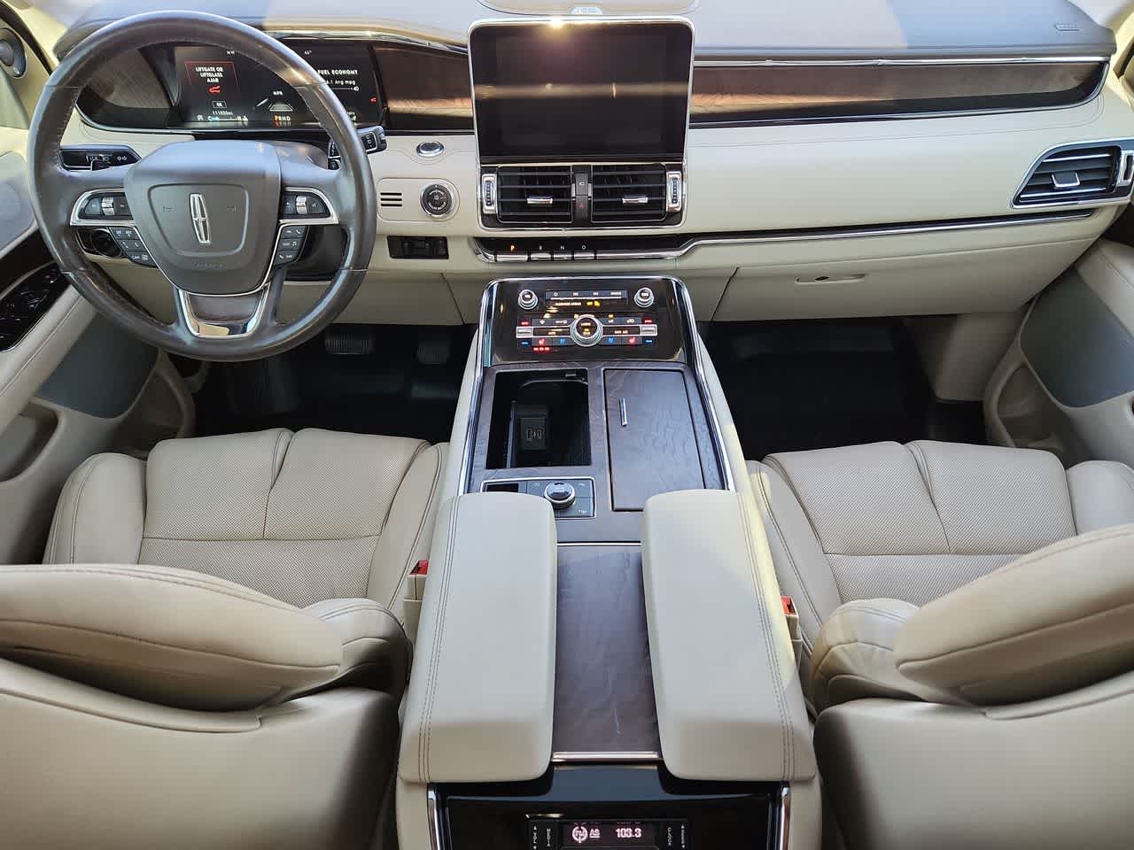 Thumbnail: 2021 Lincoln Navigator - 14