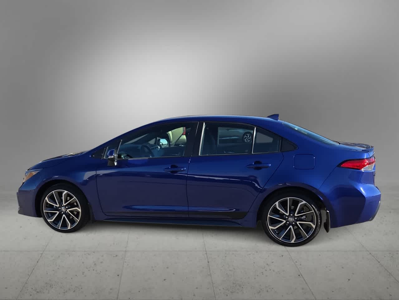 Thumbnail: 2022 Toyota Corolla - 5