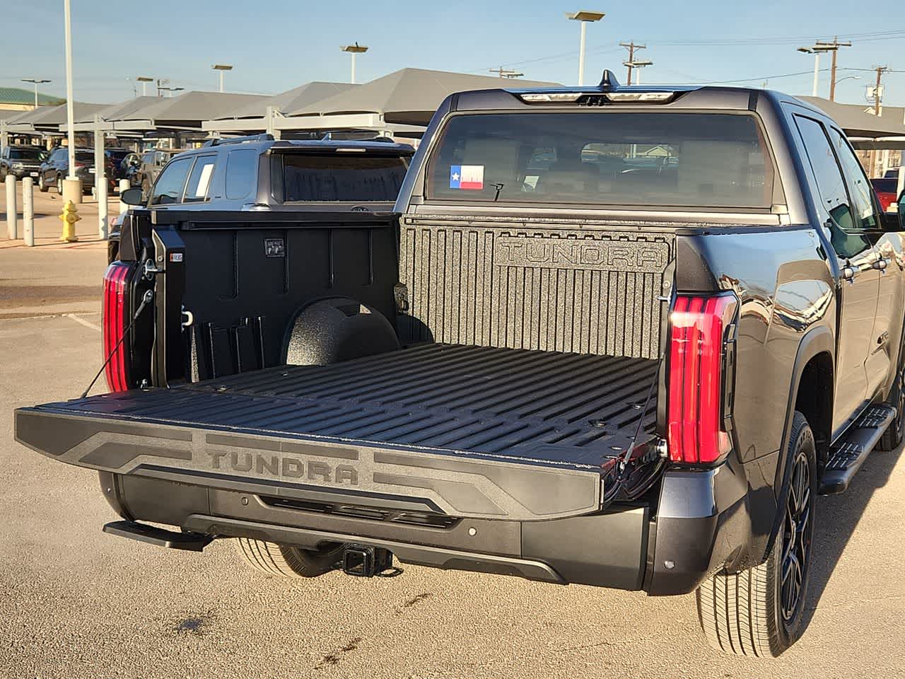 Thumbnail: 2026 Toyota Tundra - 23