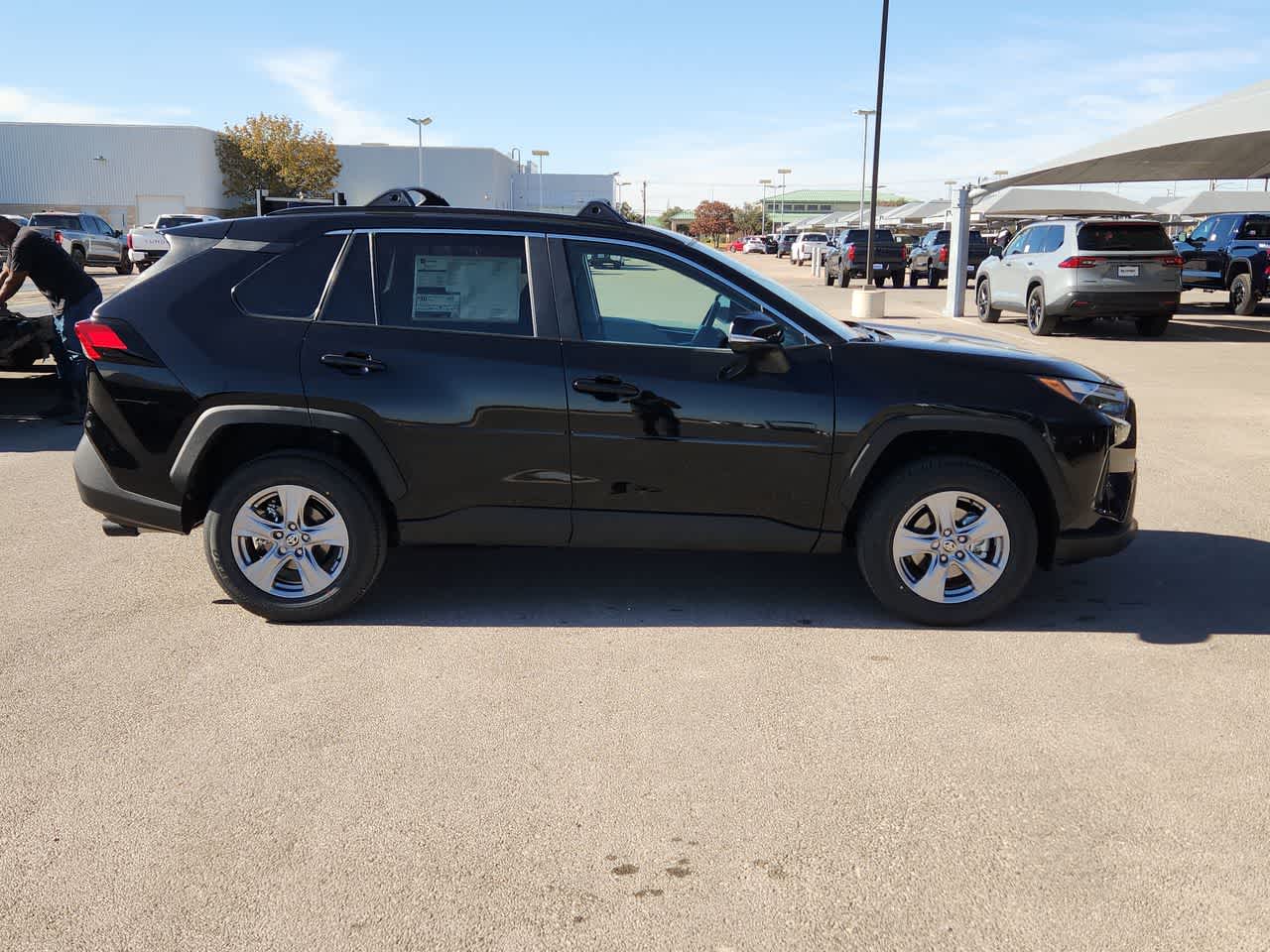 Thumbnail: 2025 Toyota RAV4 - 9