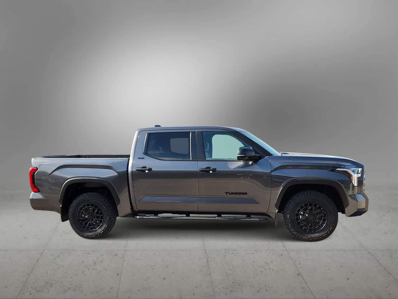 Thumbnail: 2025 Toyota Tundra - 9
