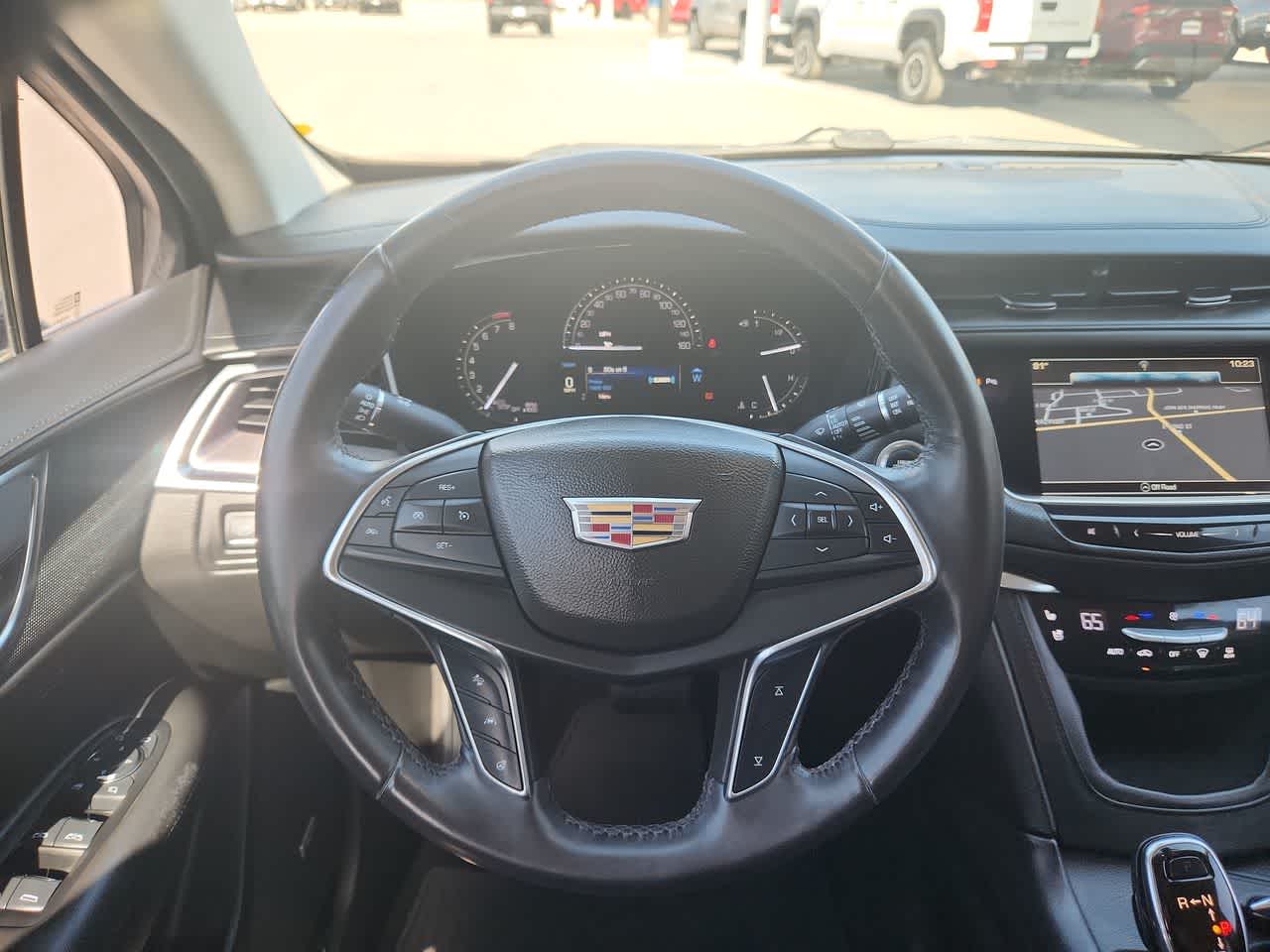 Thumbnail: 2017 Cadillac XT5 - 19