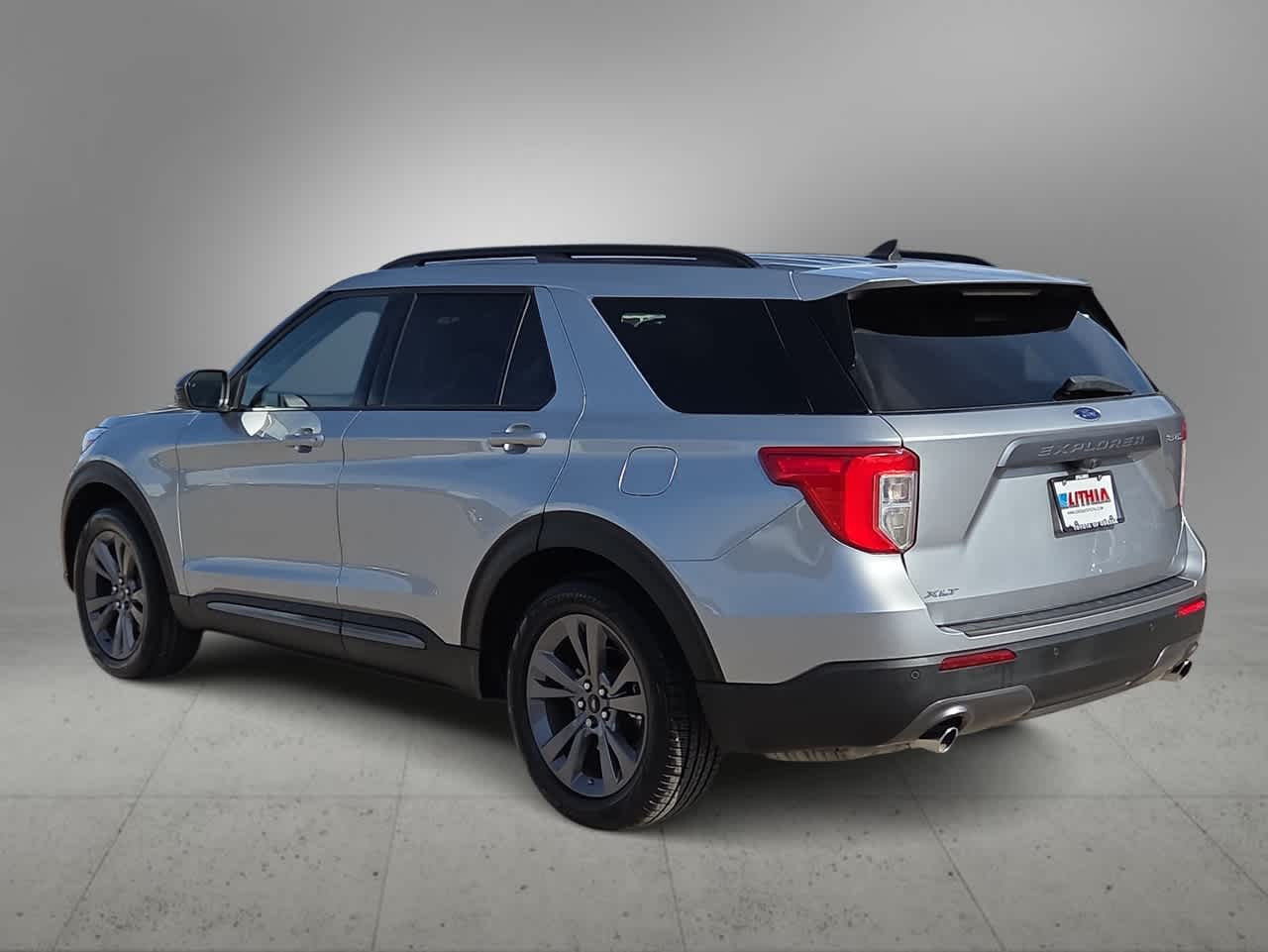 Thumbnail: 2023 Ford Explorer - 6