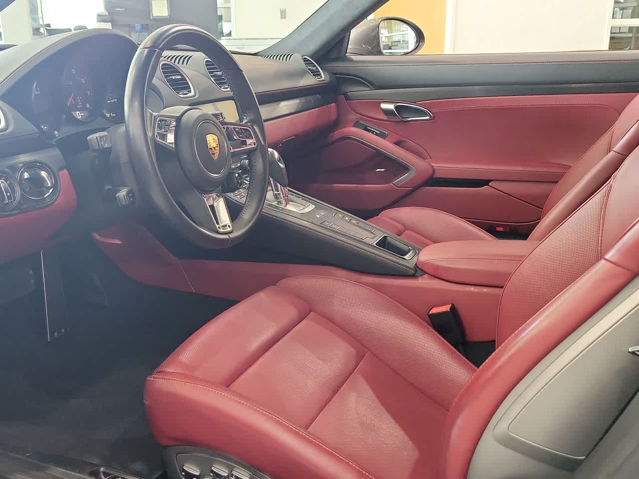 2019 Porsche 718 Cayman GTS 2