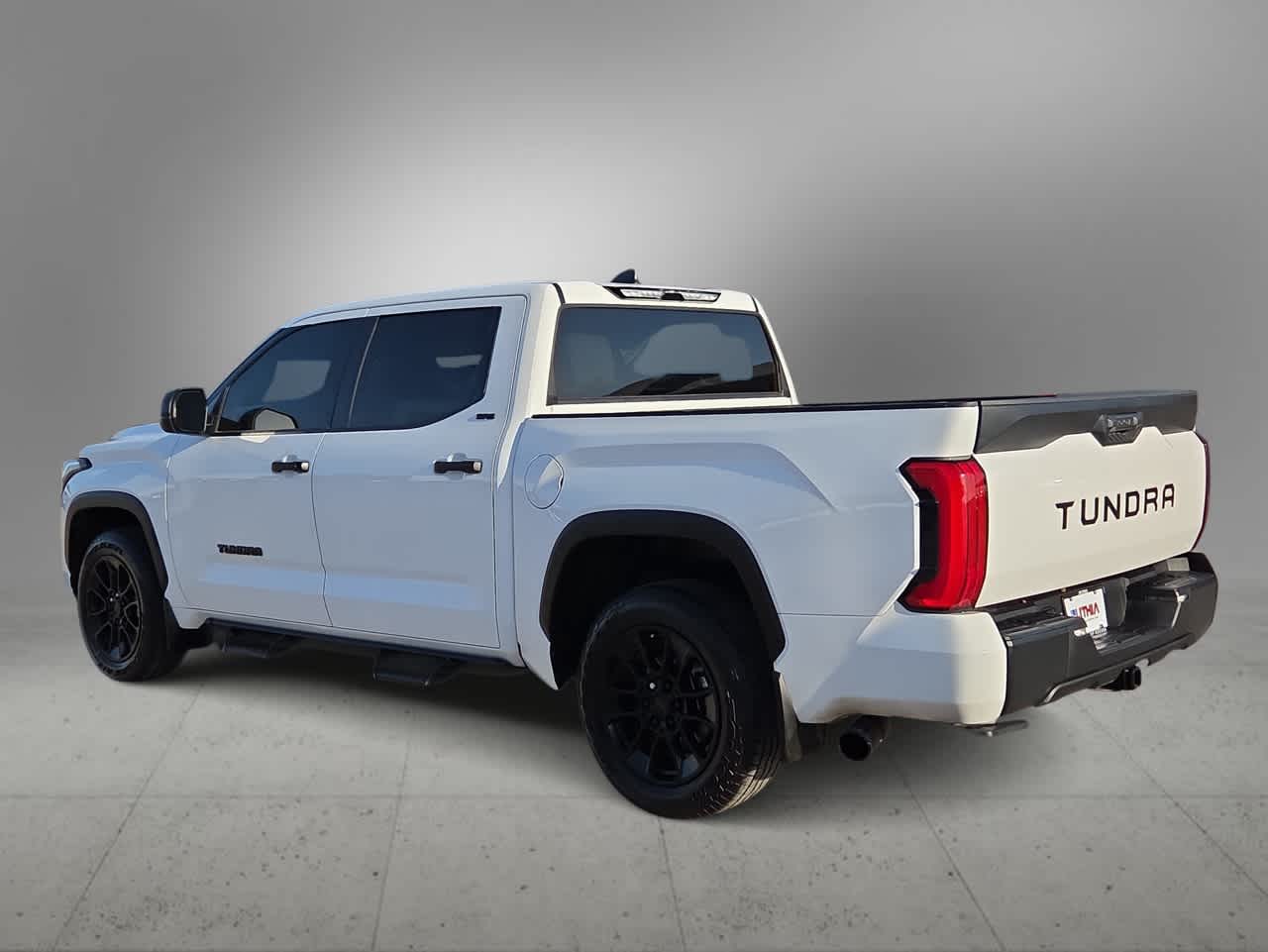 Thumbnail: 2024 Toyota Tundra - 6