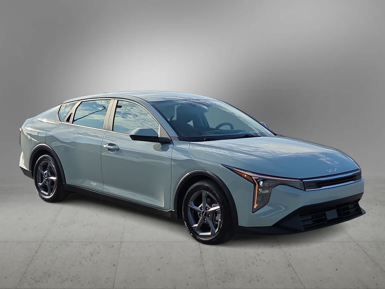 Thumbnail: 2025 Kia K4 - 2
