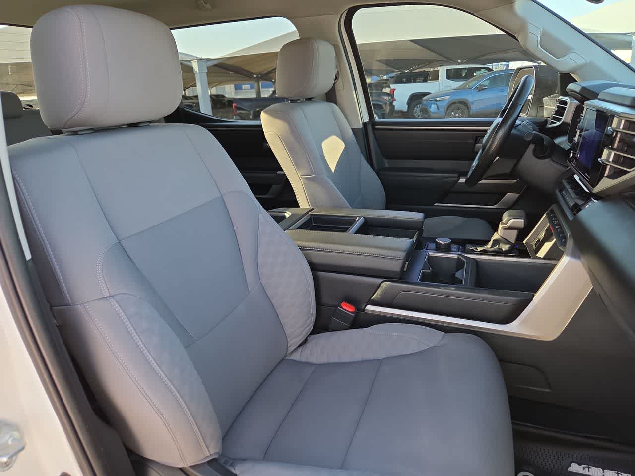 Thumbnail: 2024 Toyota Tundra - 18