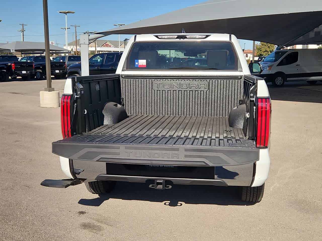 Thumbnail: 2026 Toyota Tundra - 23