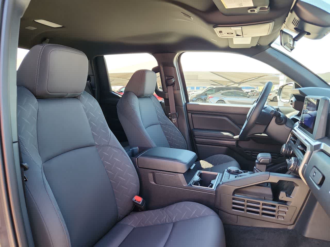 Thumbnail: 2025 Toyota Tacoma - 18