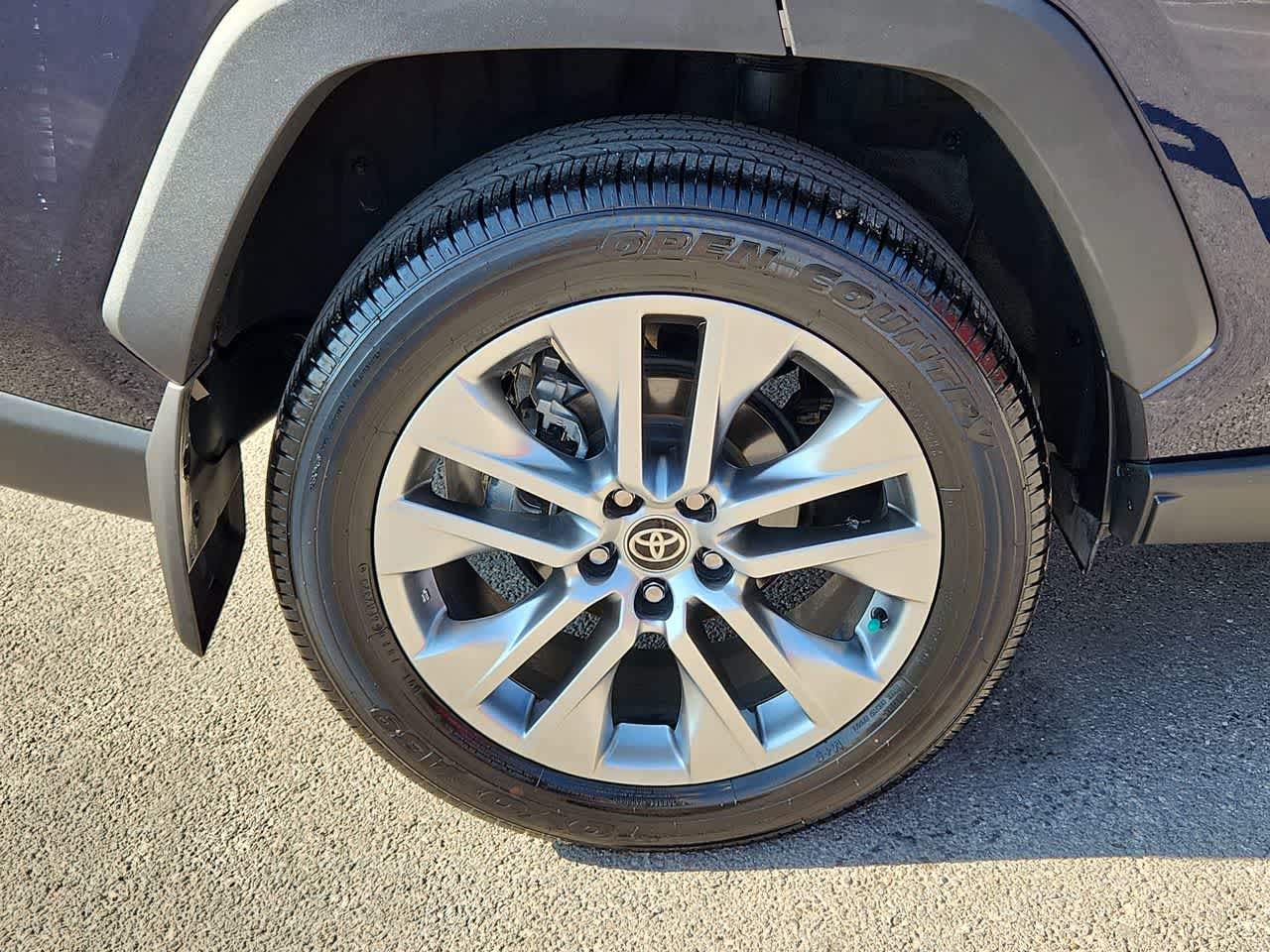 Thumbnail: 2023 Toyota RAV4 - 12