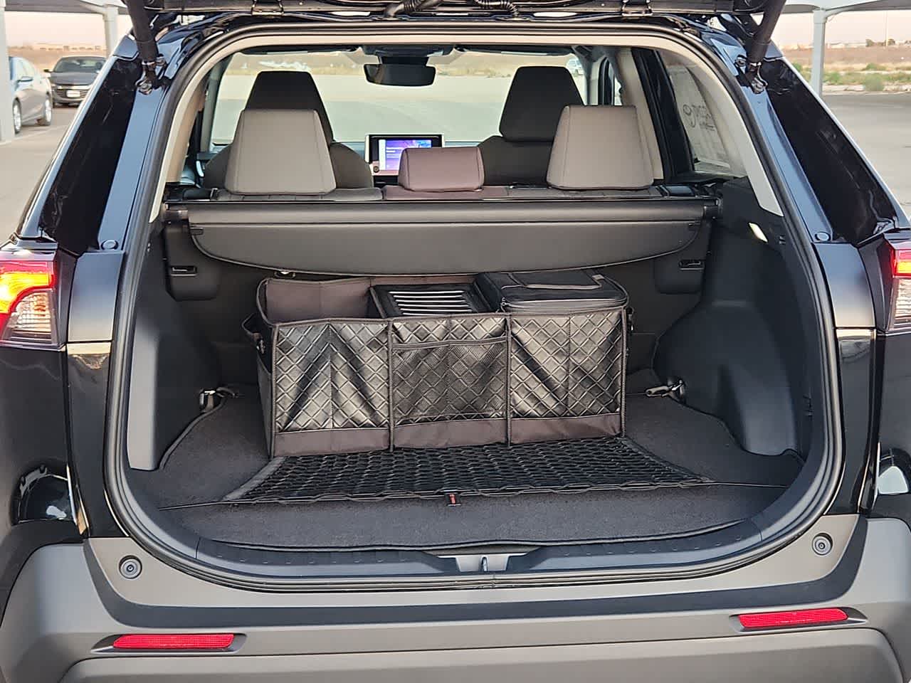 Thumbnail: 2025 Toyota RAV4 - 23