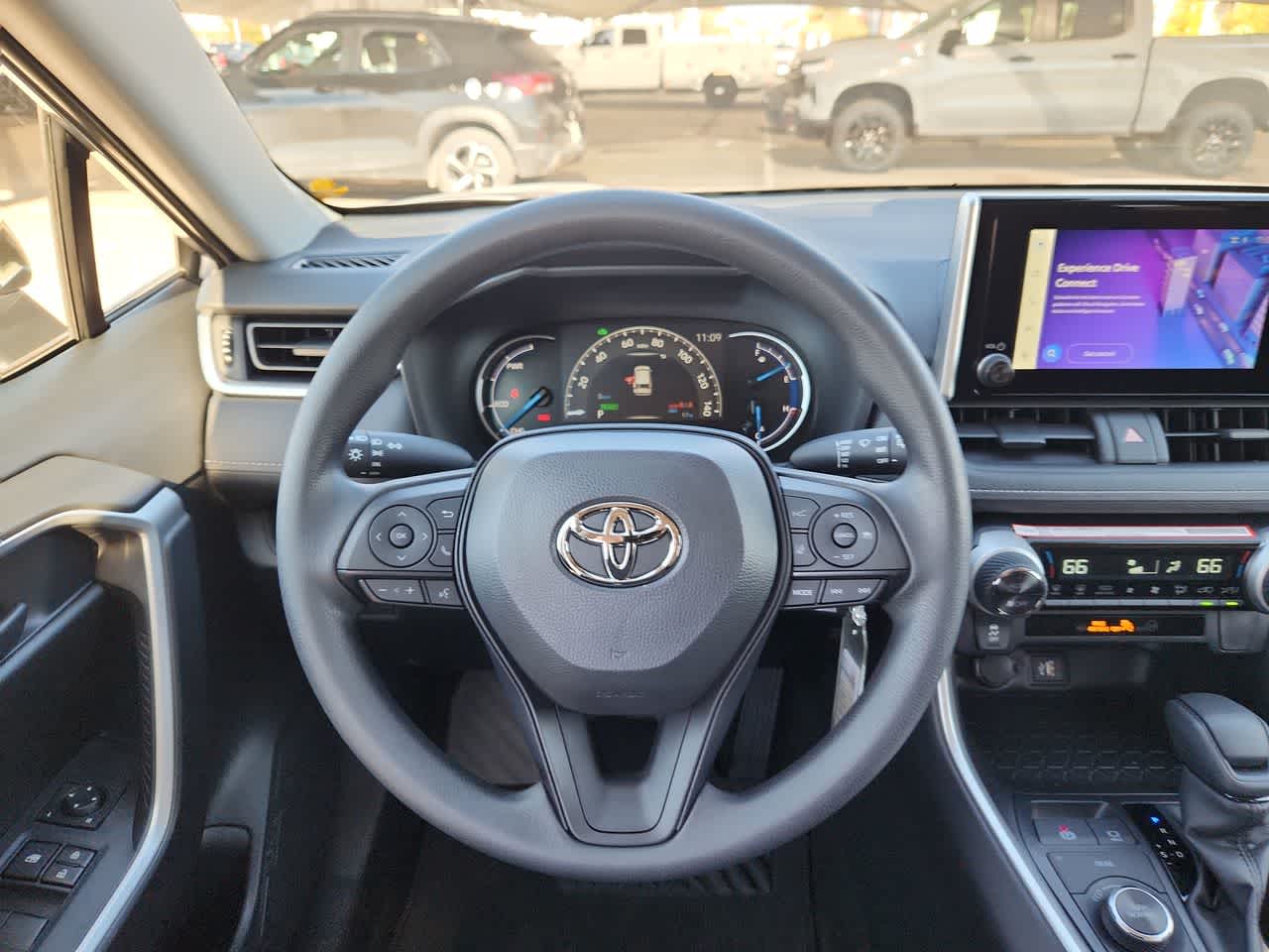 Thumbnail: 2025 Toyota RAV4 - 19