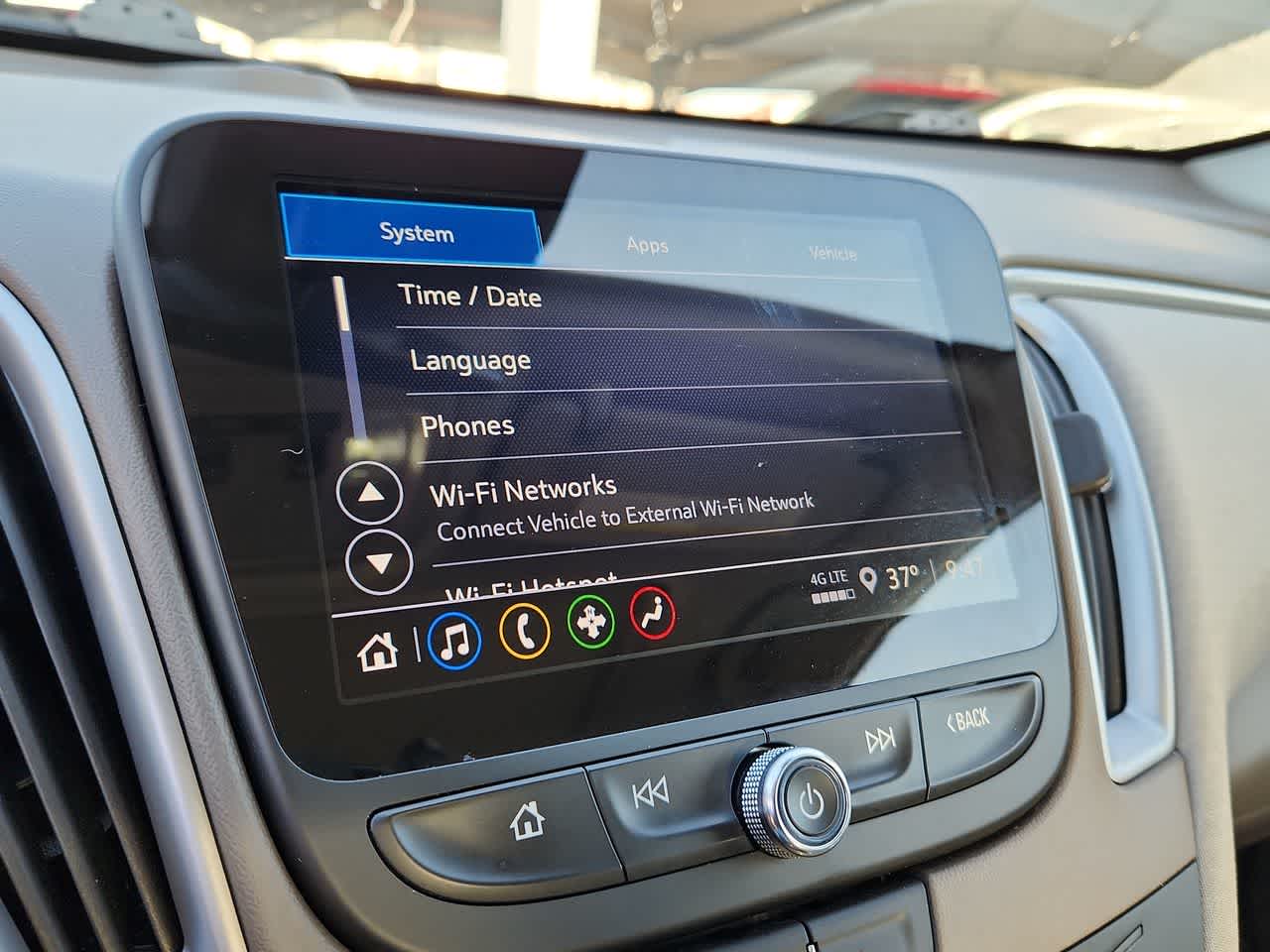 Thumbnail: 2024 Chevrolet Malibu - 24