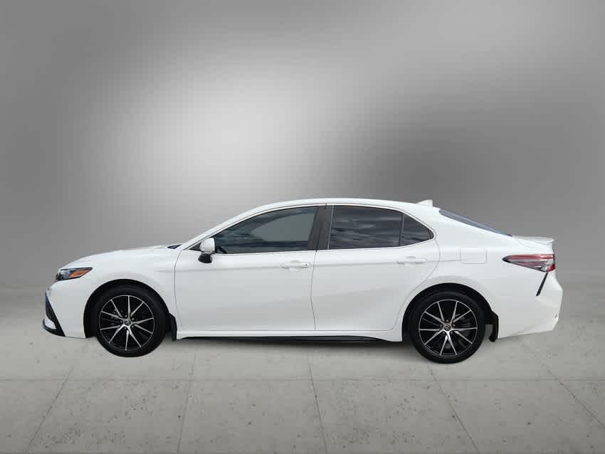 2022 Toyota Camry SE 5