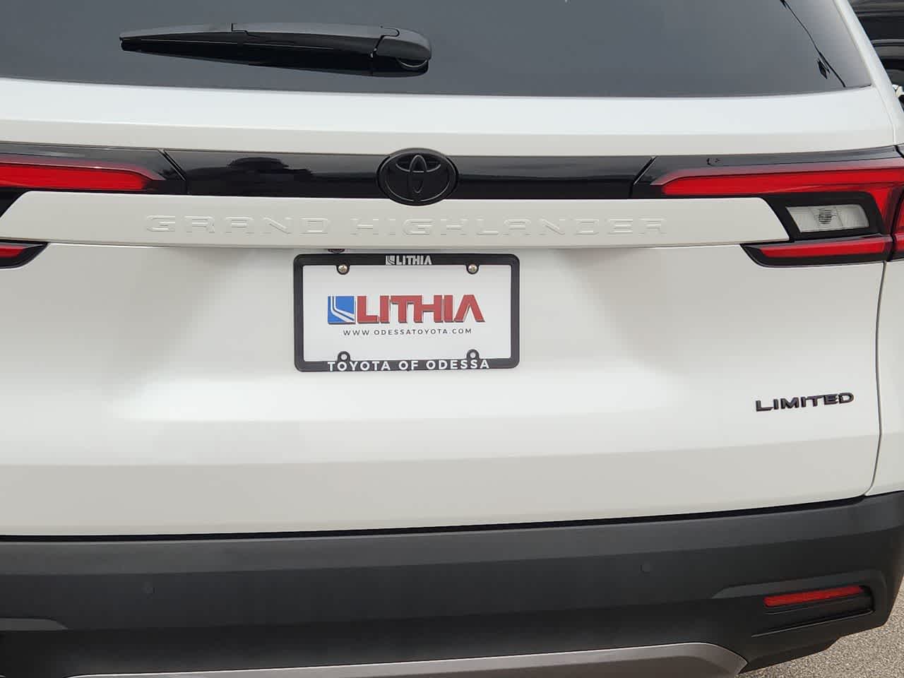 Thumbnail: 2026 Toyota Grand Highlander - 11