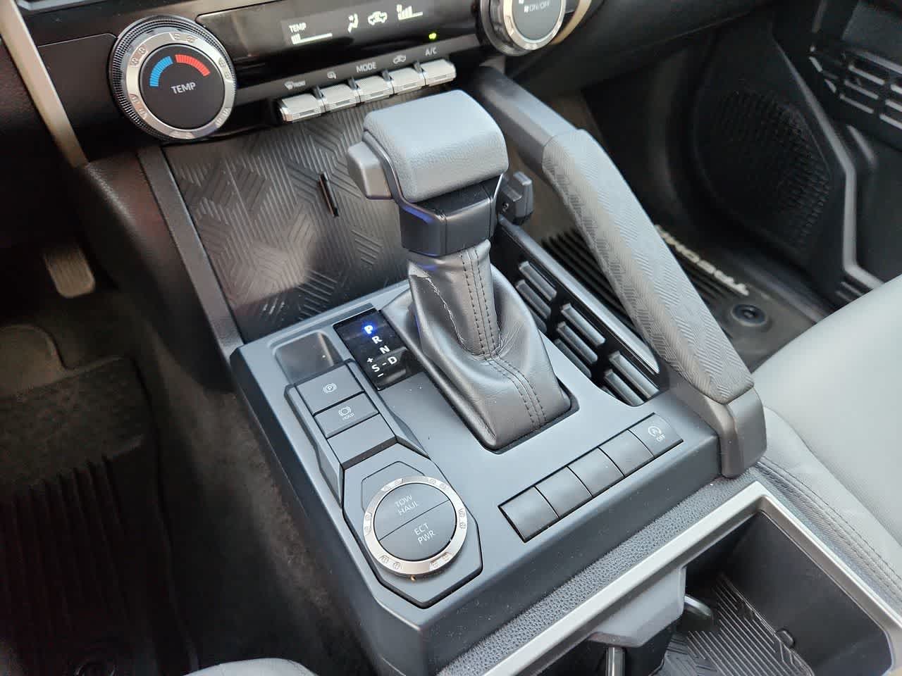 Thumbnail: 2024 Toyota Tacoma - 21