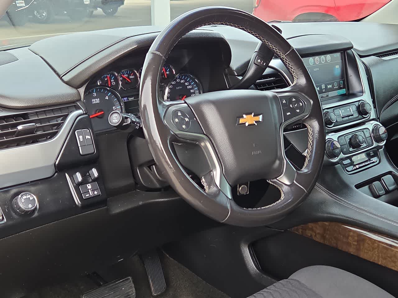 Thumbnail: 2018 Chevrolet Suburban - 10