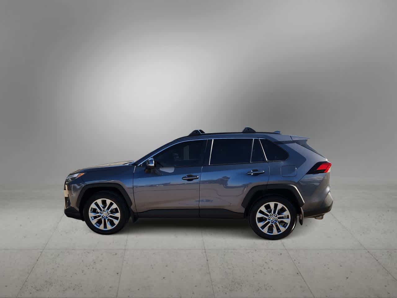 Thumbnail: 2023 Toyota RAV4 - 5
