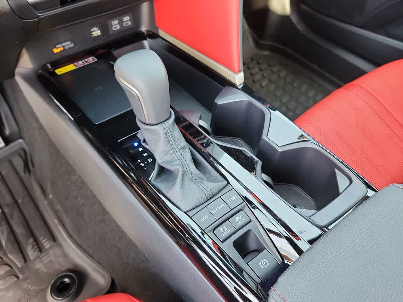 Thumbnail: 2026 Toyota Camry - 21