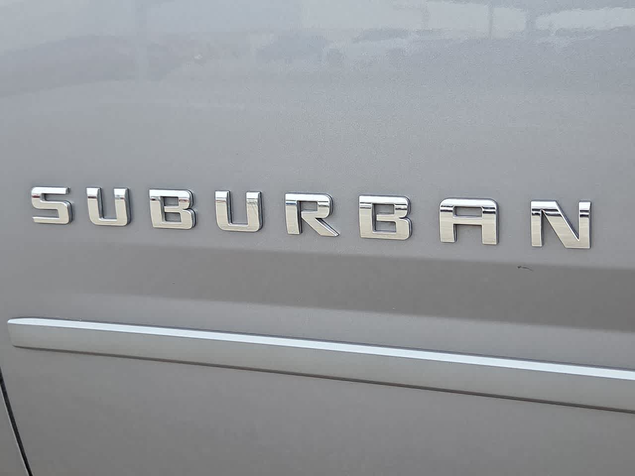Thumbnail: 2018 Chevrolet Suburban - 11
