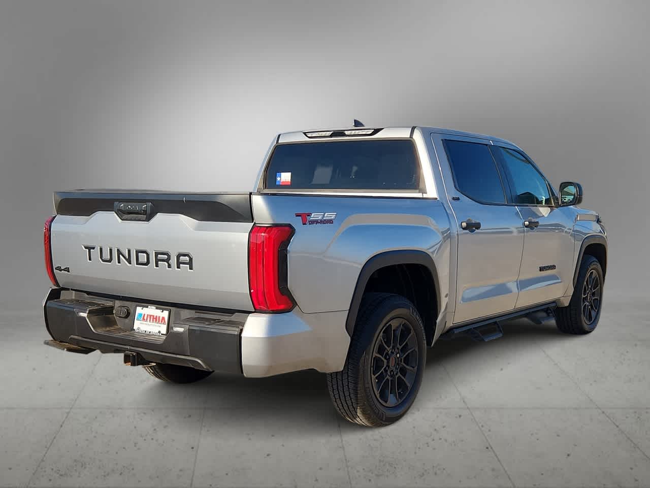 Thumbnail: 2024 Toyota Tundra - 8