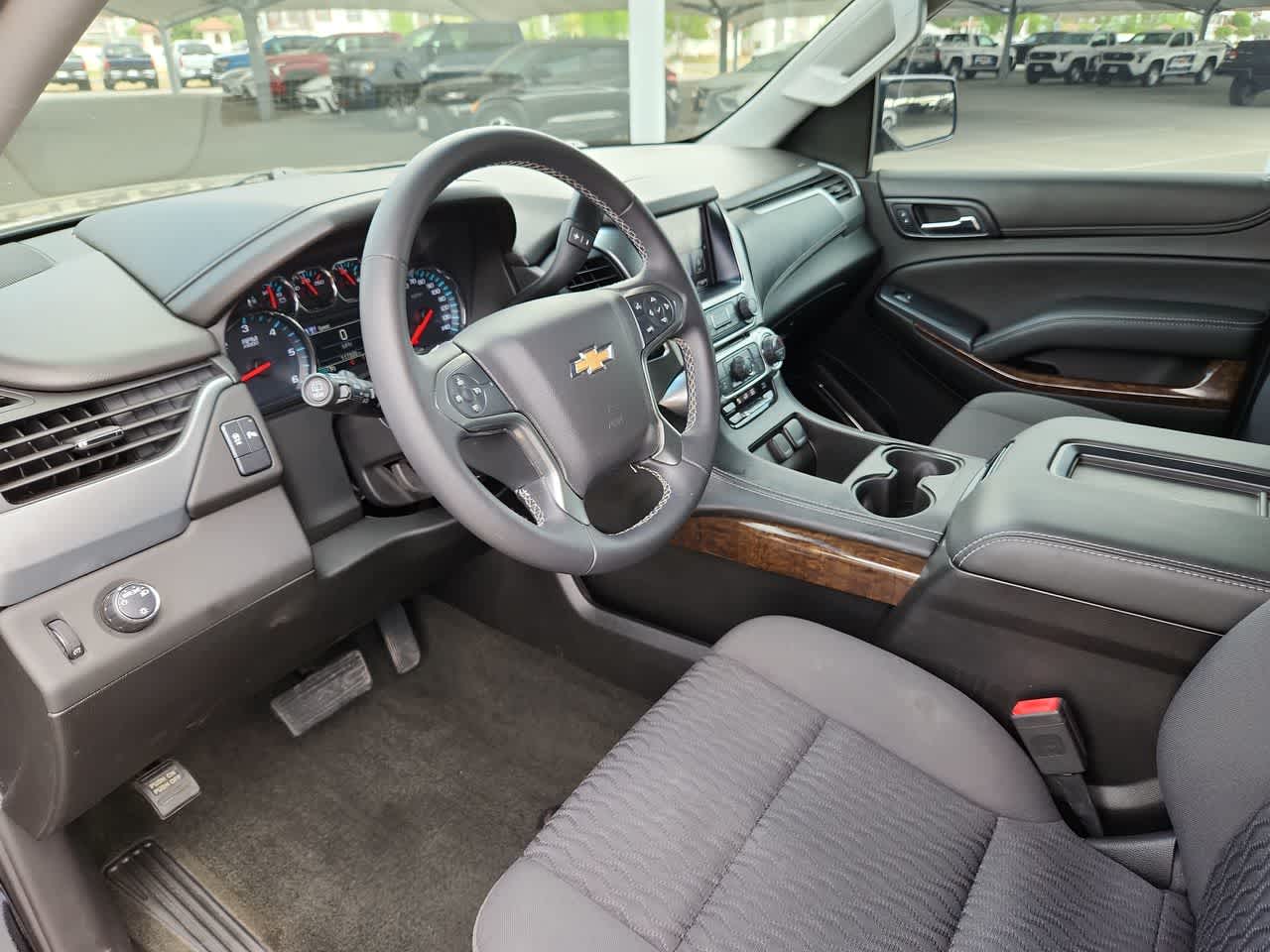 Thumbnail: 2018 Chevrolet Tahoe - 10