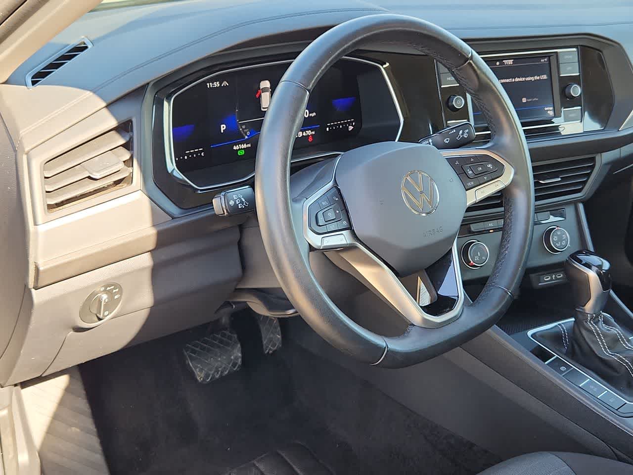 Thumbnail: 2024 Volkswagen Jetta - 10