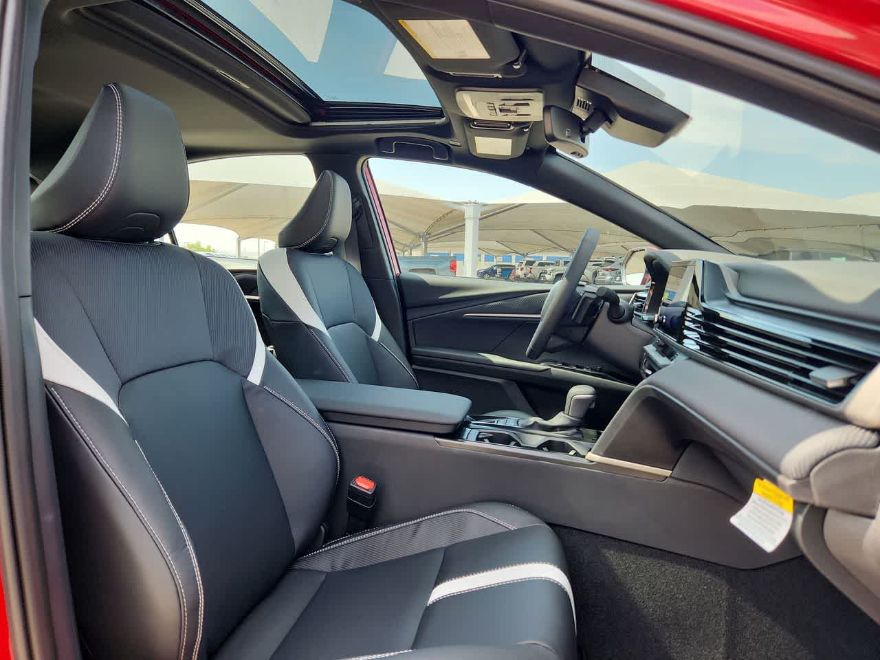 Thumbnail: 2025 Toyota Camry - 18