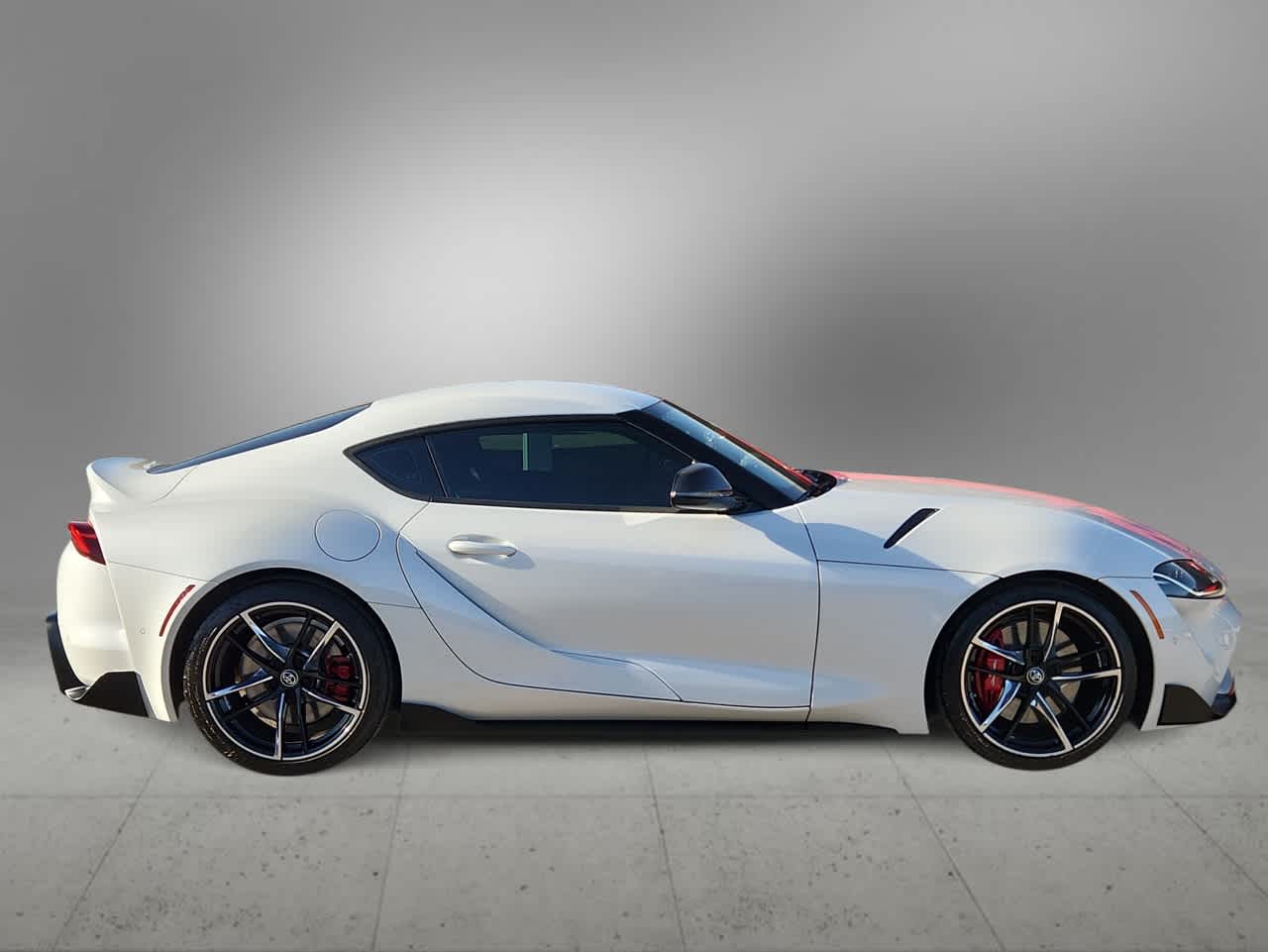 Thumbnail: 2021 Toyota GR Supra - 9