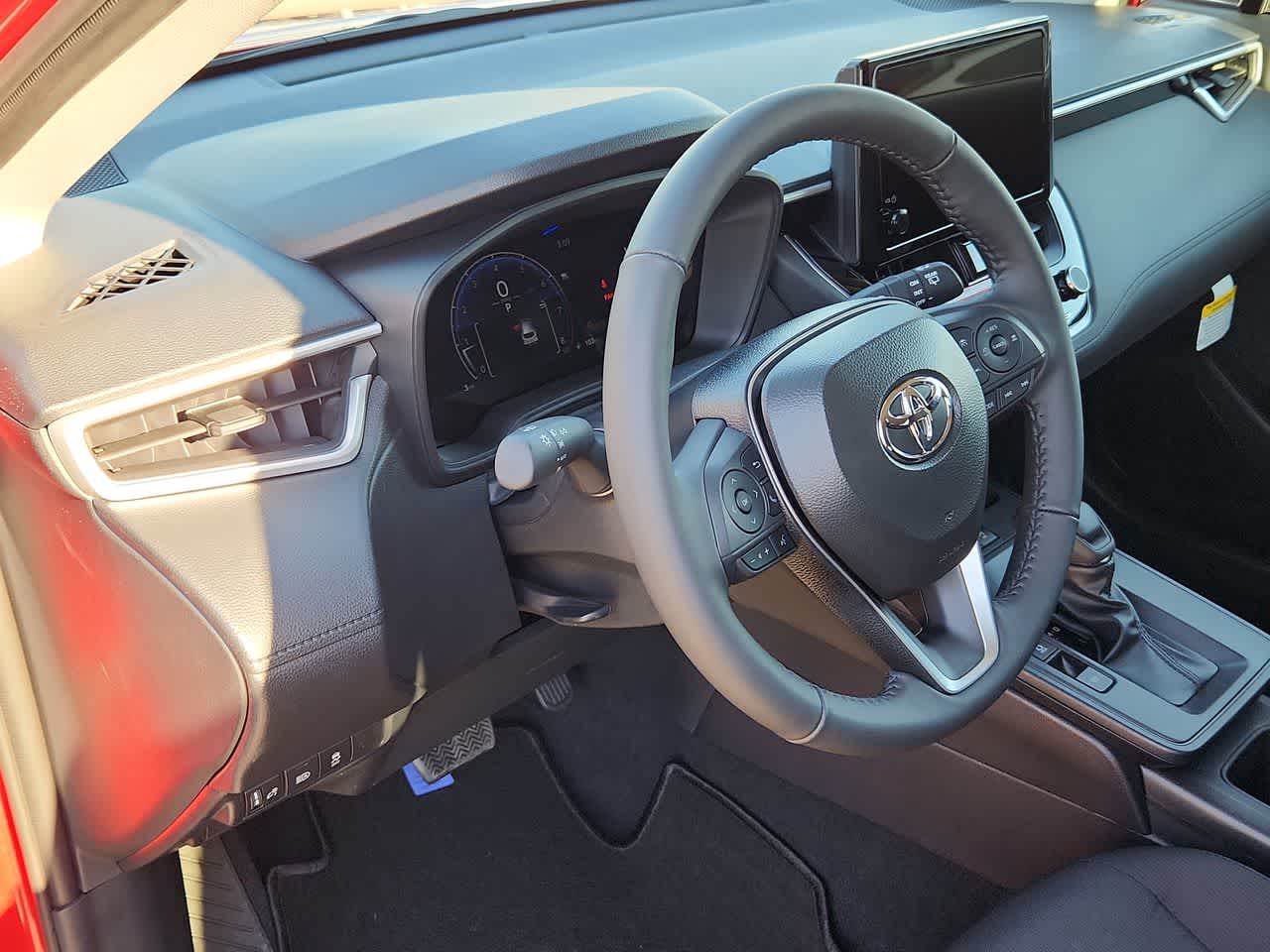 Thumbnail: 2026 Toyota Corolla Cross - 10