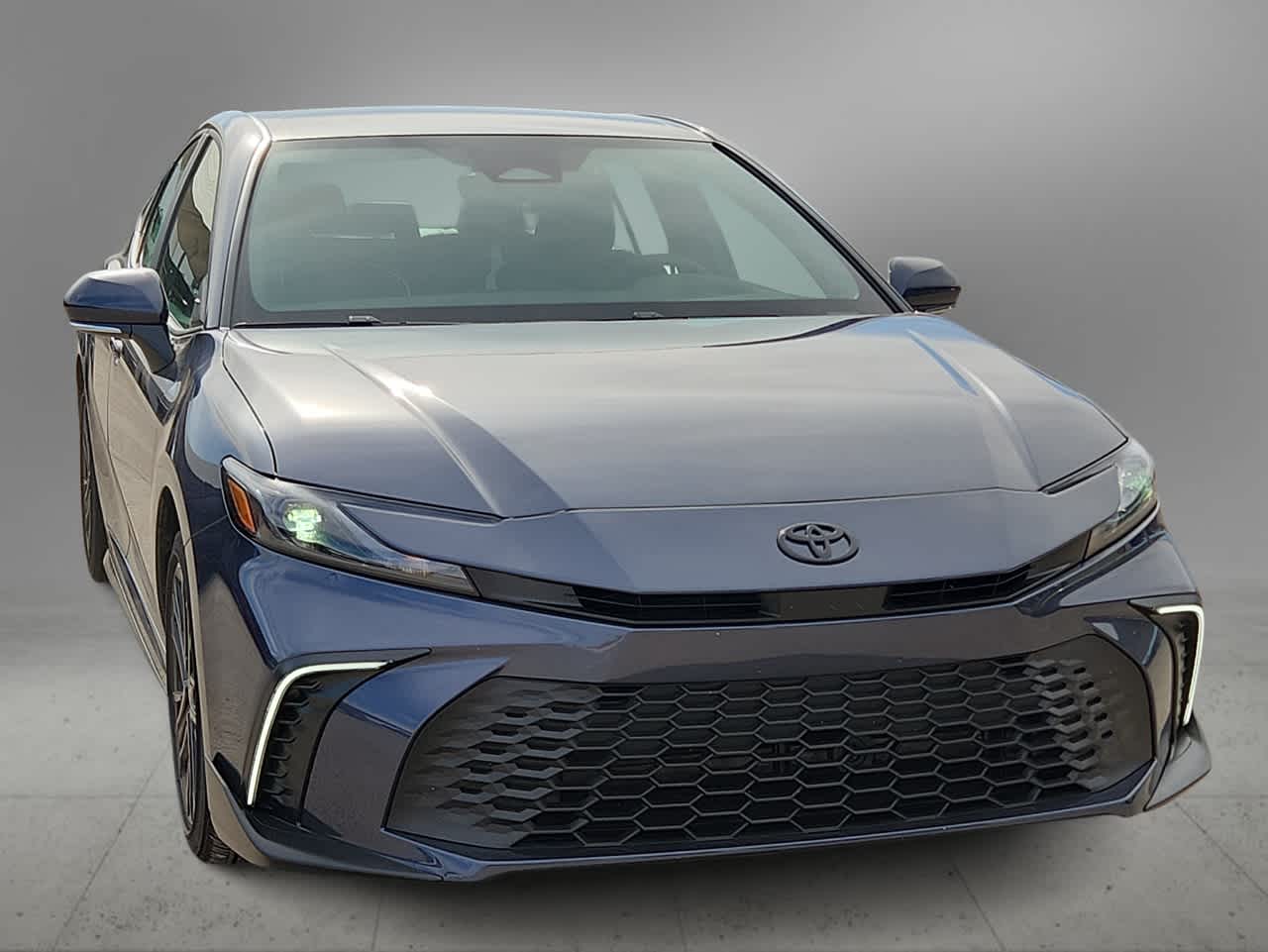 Thumbnail: 2026 Toyota Camry - 3