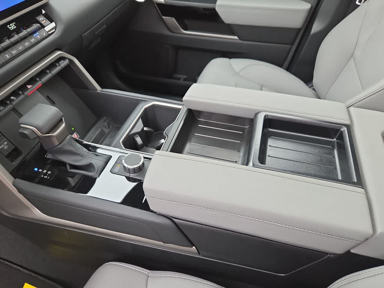 Thumbnail: 2026 Toyota Tundra - 20