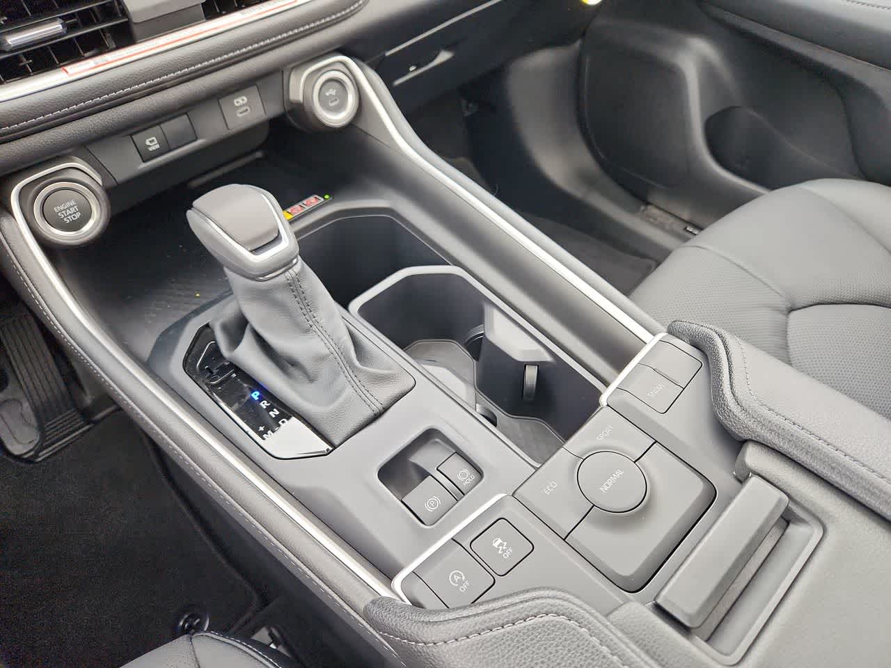 Thumbnail: 2026 Toyota Grand Highlander - 21