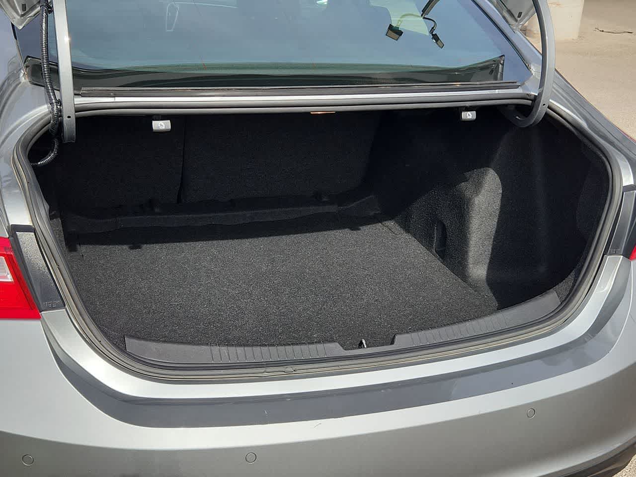 Thumbnail: 2024 Chevrolet Malibu - 23