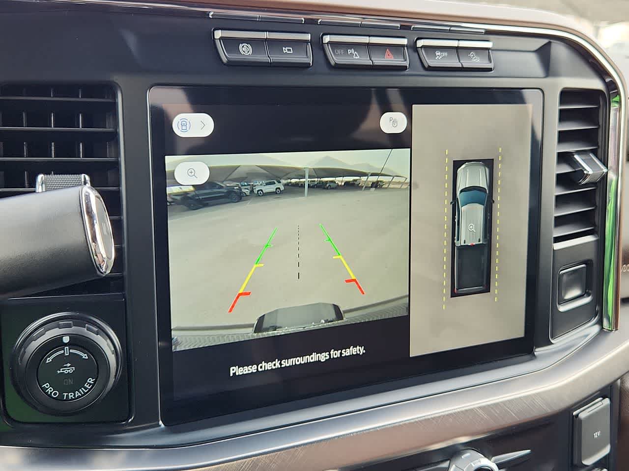 Thumbnail: 2024 Ford Econoline - 25