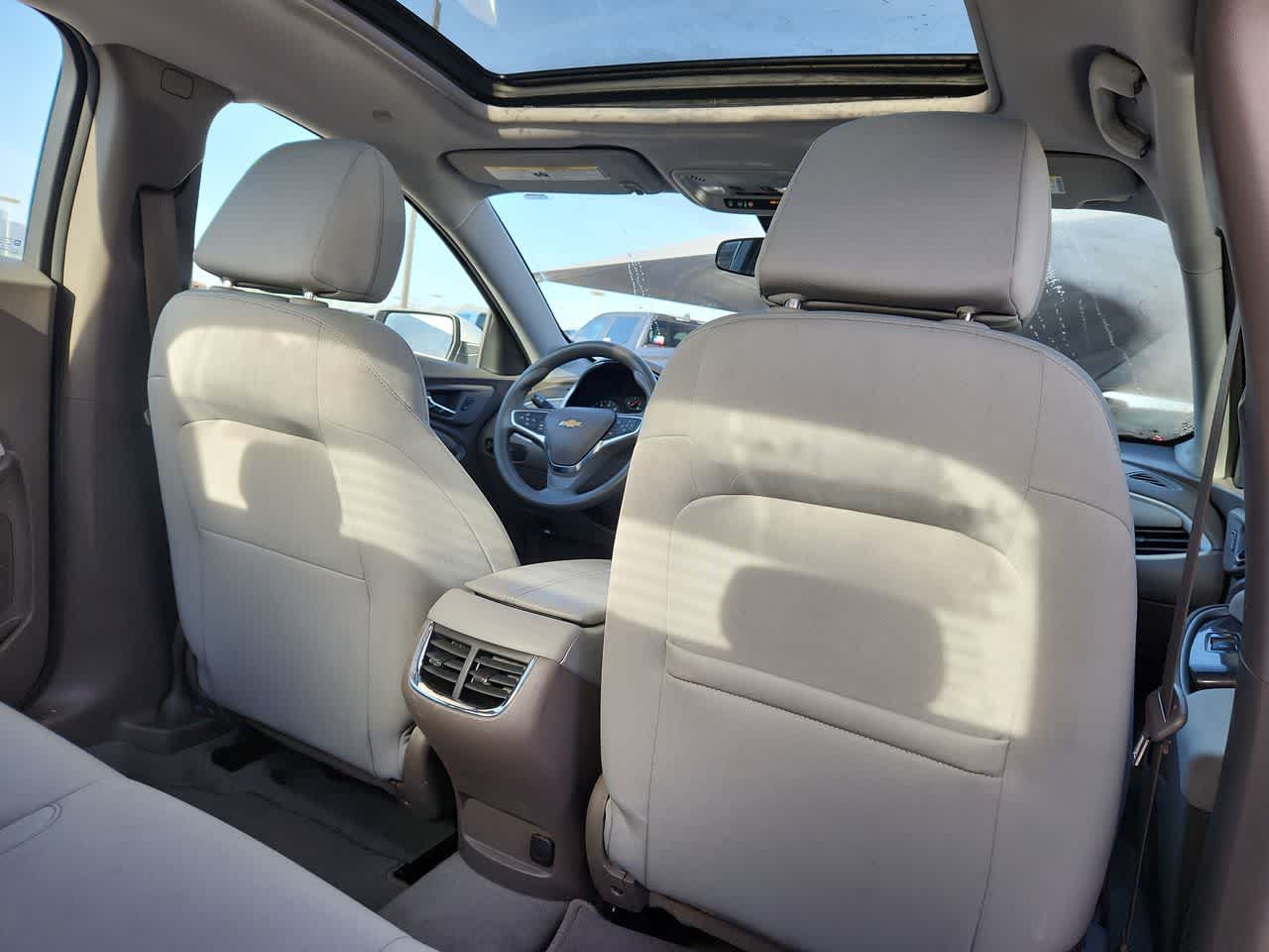 Thumbnail: 2024 Chevrolet Malibu - 16