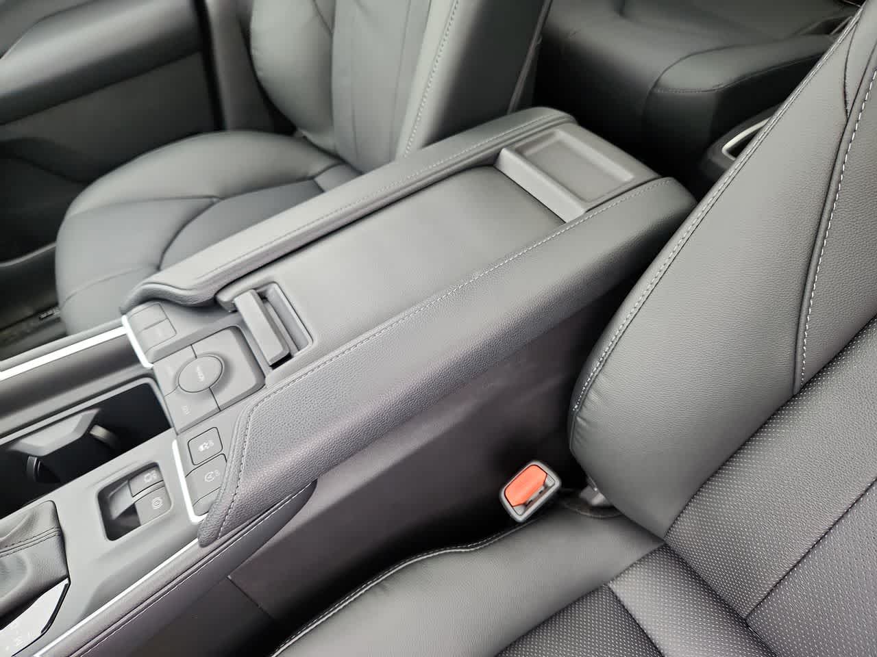 Thumbnail: 2026 Toyota Grand Highlander - 20