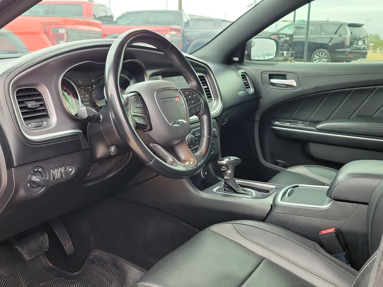 2019 Dodge Charger SXT 10