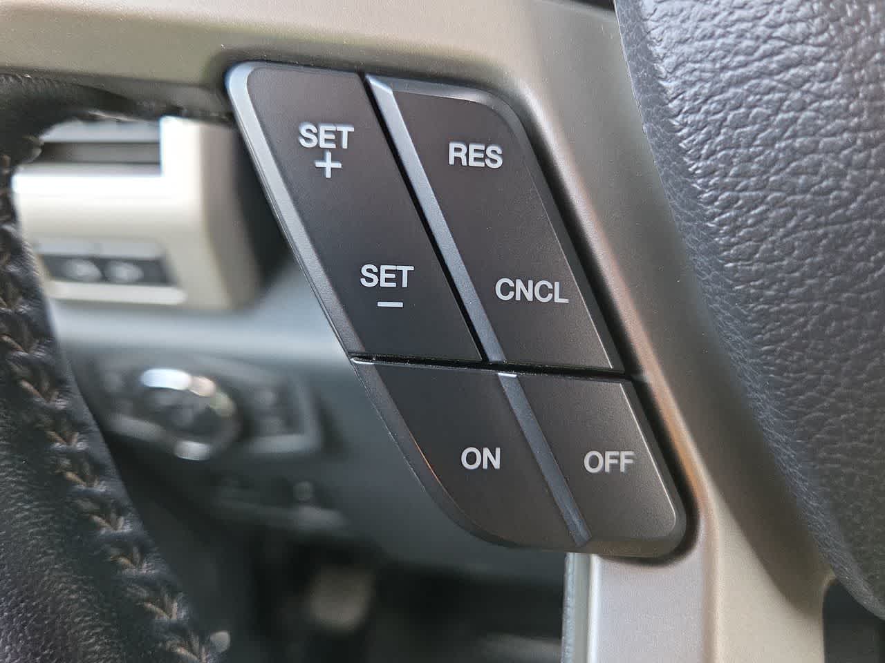 Thumbnail: 2022 Ford Econoline - 23