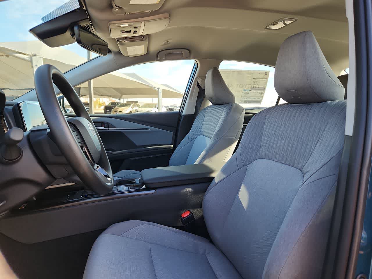 Thumbnail: 2026 Toyota Camry - 15