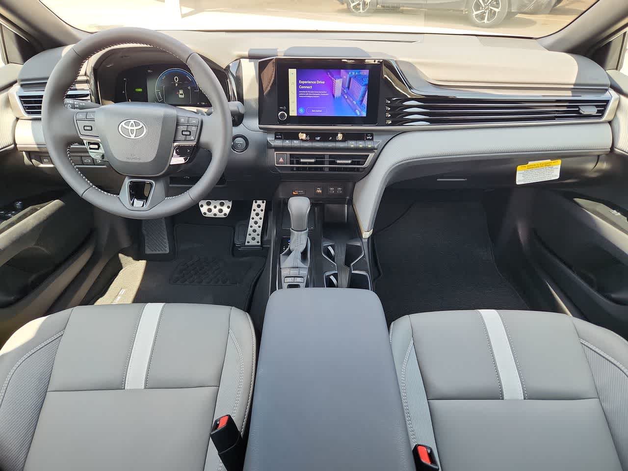 Thumbnail: 2025 Toyota Camry - 14