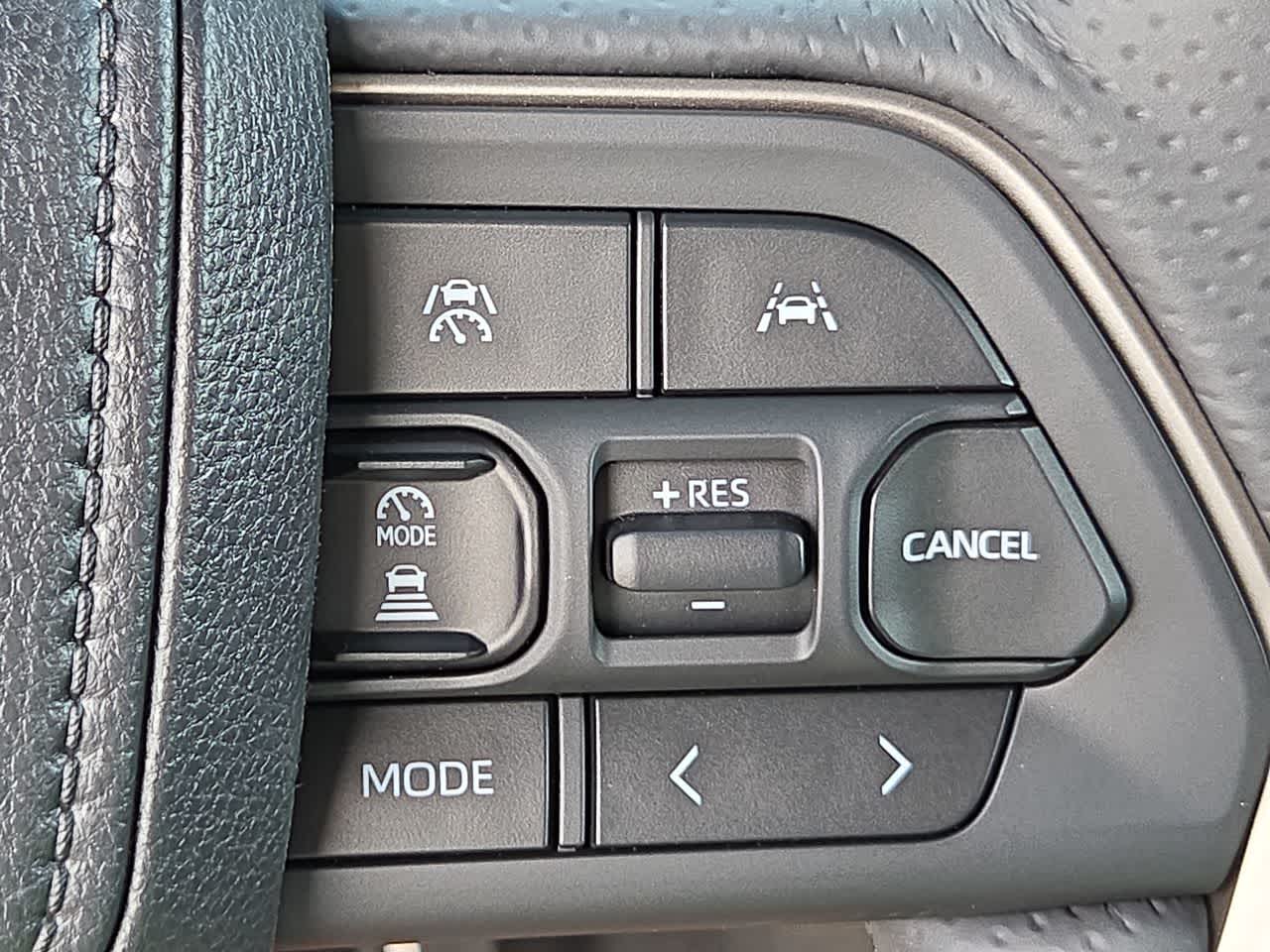 Thumbnail: 2026 Toyota 4Runner - 23