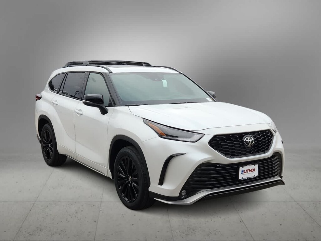 New 2026 Toyota Highlander XSE SUV