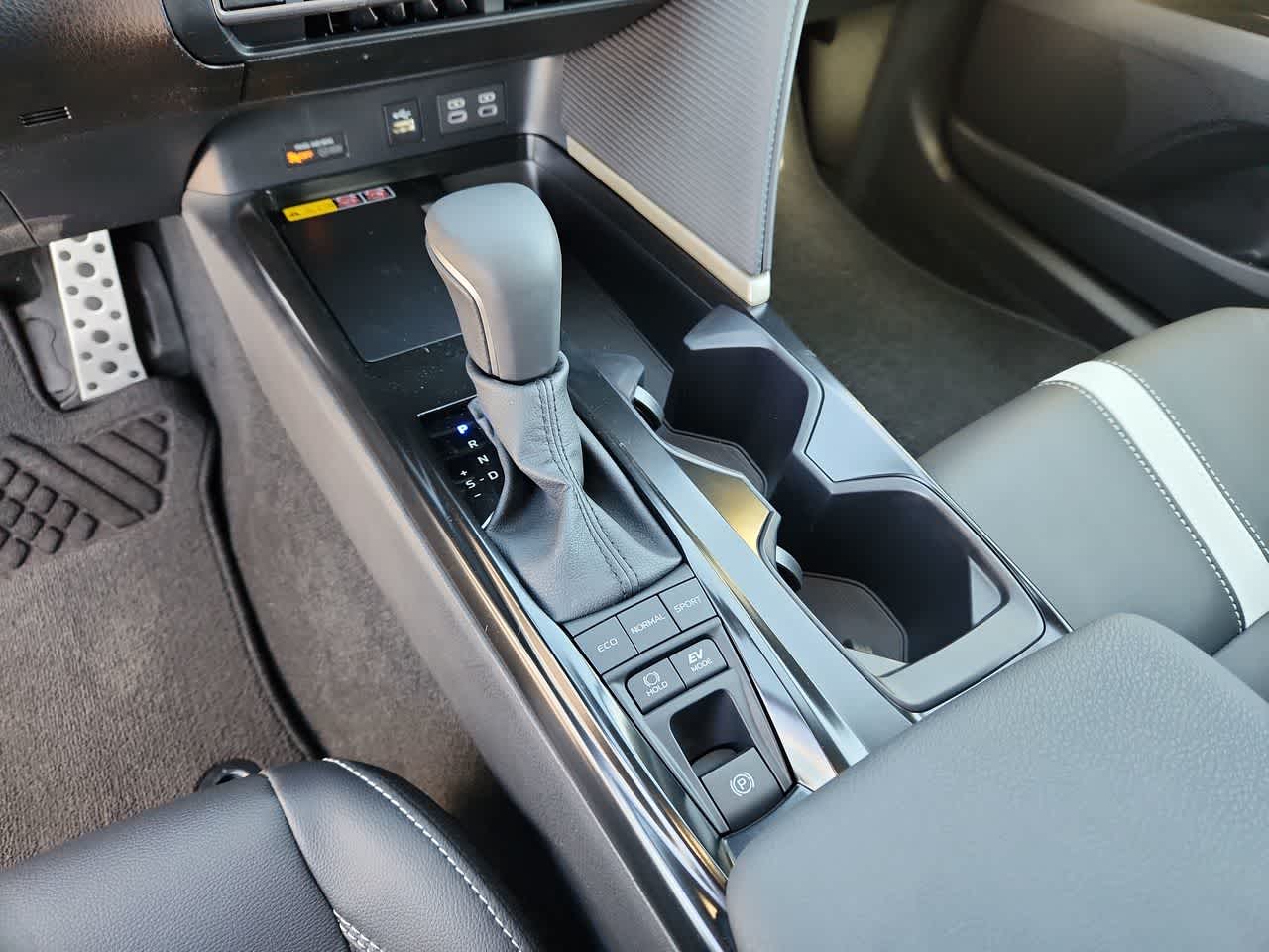 Thumbnail: 2026 Toyota Camry - 21